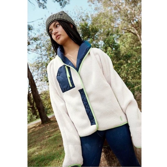 Free People Movement Hit The Slopes Shawl Fleece Jacket Size XL - Picture 2 of 5